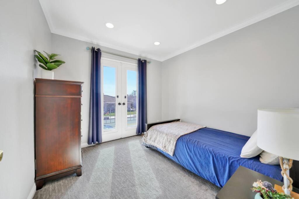 Private Heated Pool Oasis/Disney/Retro Arcade/Gym ปลาเซนเชีย ภายนอก รูปภาพ