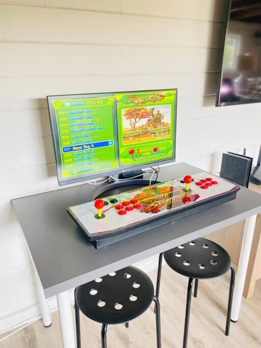 Private Heated Pool Oasis/Disney/Retro Arcade/Gym ปลาเซนเชีย ภายนอก รูปภาพ